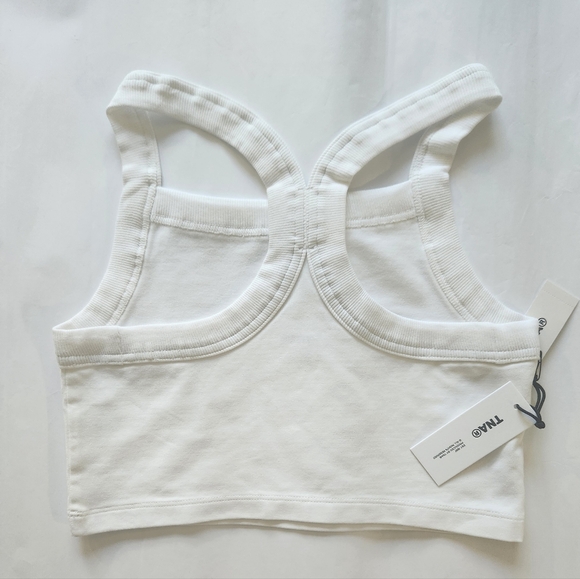 Brand new with tag Aritzia TNA size medium top. - Picture 7 of 9